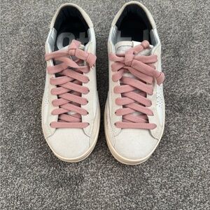 P448 Cream with Rose and Silver Trims Shoes Made in Italy Size 36